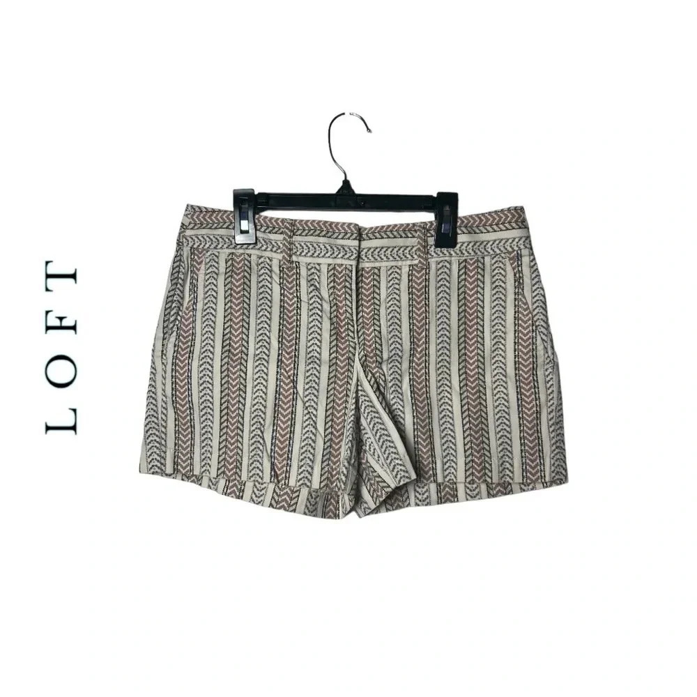 1755. LOFT LINES/CHEVRON PATTERN 100% COTTON SHORTS SIZE 0 CREAM/BROWN/GREEN